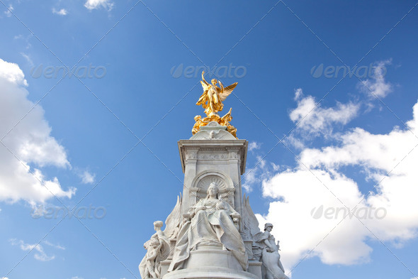 Architecture of Queen Victoria Memorial