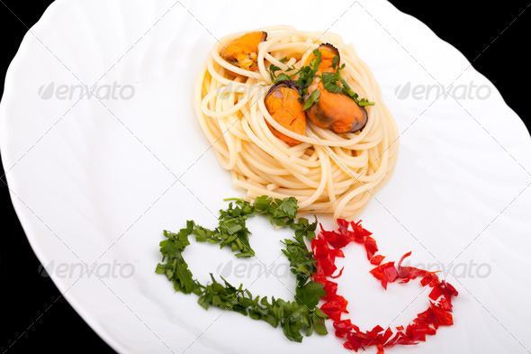 Spaghetti And Mussels