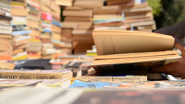 Picking an Old Book and Browse Picking an Old Book and Browse