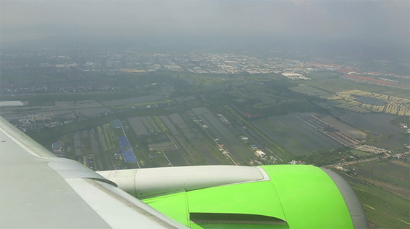 Minutes Before Landing Minutes Before Landing