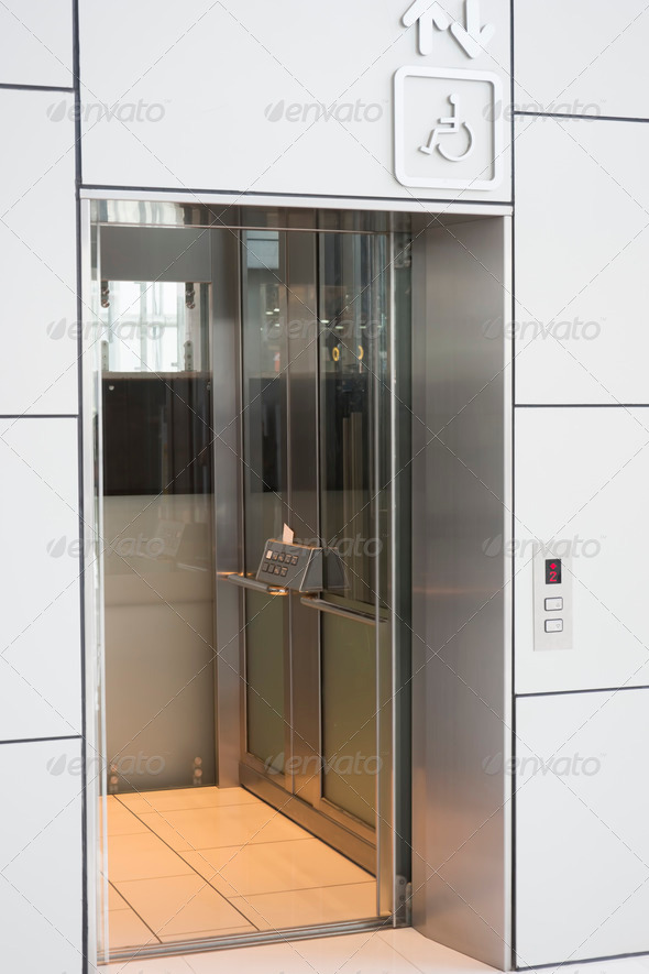 Elevator for handicap