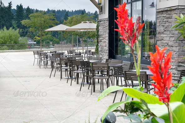 Restaurant Outdoor Patio Seating