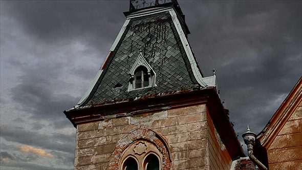 Spooky Garret Timelapse Spooky Garret Timelapse