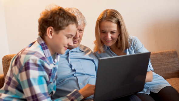 Teenagers and Old Persons Learn Laptop Teenagers and Old Persons Learn Laptop
