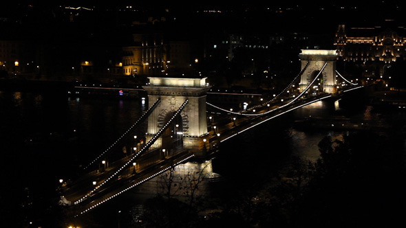 Szechenyi Chain Bridge Szechenyi Chain Bridge