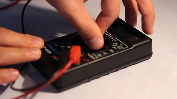 Using Electricity Multimeter Using Electricity Multimeter
