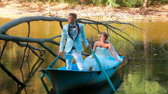 Newlyweds on Boat 6 Newlyweds on Boat 6