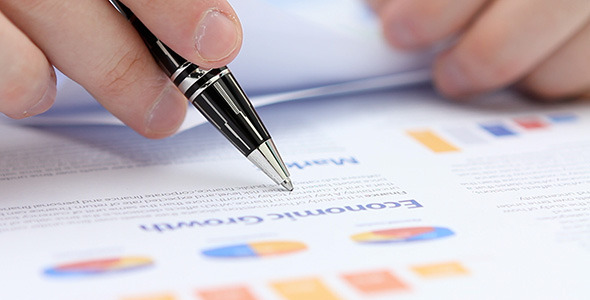 Analyzing Business Economic Growth Possibilities Analyzing Business Economic Growth Possibilities