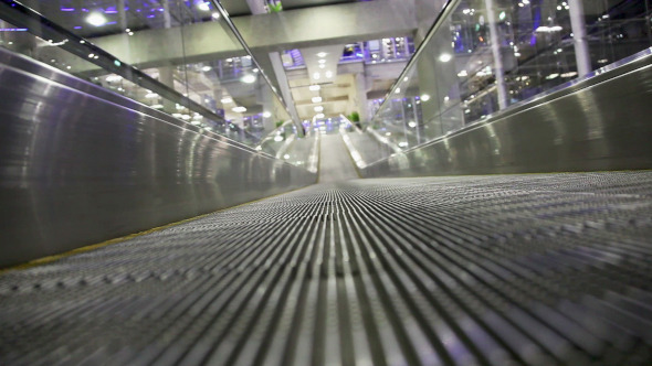 Travelator Travelator