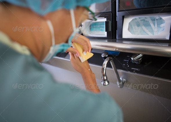 Doctor Washing Hands Before Surgery (Misc) Photo Download