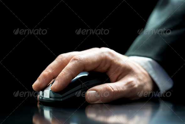 Man using a cordless computer mouse