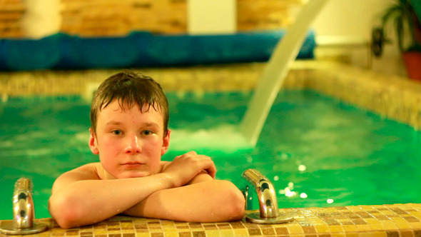 Teen in Pool 1 Teen in Pool 1