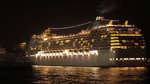 Luxury Cruise Ship Luxury Cruise Ship