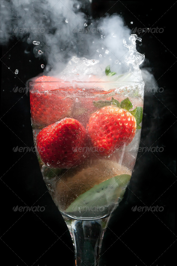 Fruit cocktail explosion