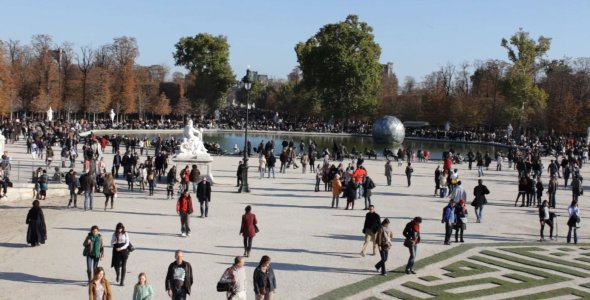 Crowded Park at Daytime Time Lapse Crowded Park at Daytime Time Lapse