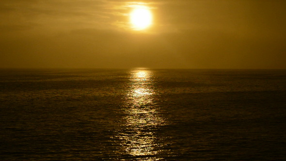 Sun and Golden Sea Sun and Golden Sea