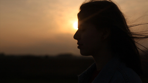 Girl Looking Ahead 3 Girl Looking Ahead 3