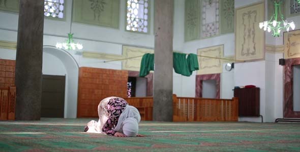 Muslim Girl Saying Salat Prayer In Mosque Muslim Girl Saying Salat Prayer In Mosque
