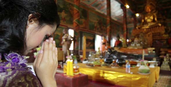 Asian Girl Praying In Temple Cambodia 8 Asian Girl Praying In Temple Cambodia 8