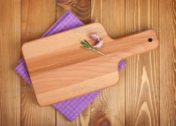 Cutting board over kitchen towel (Misc) Photo Download