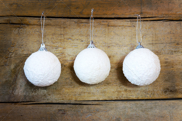 white snowballs on a wooden background (Misc) Photo Download