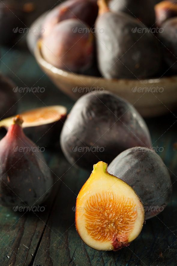 Raw Purple Organic Figs (Misc) Photo Download