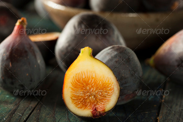 Raw Purple Organic Figs (Misc) Photo Download