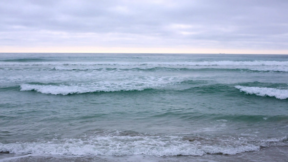 Waves Crashing On The Beach 1 Waves Crashing On The Beach 1